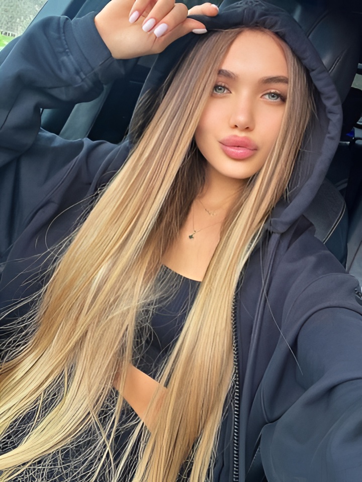 Оксана привлекальеная девушка из Электроуглей цена от 2500 руб