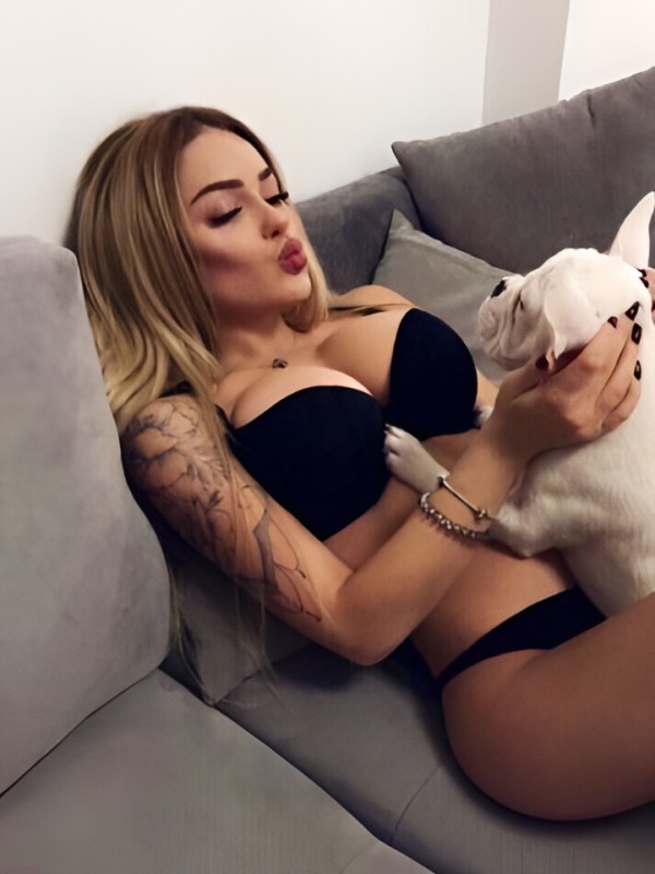 Жанна привлекательная девушка из Электроуглей цена от 10000 руб