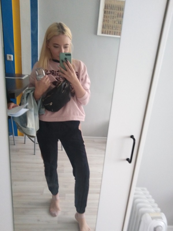 Рита привлекательная девушка из Электроуглей цена от 3000 руб